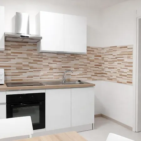 Change 게스트하우스 3*