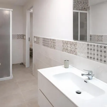 Change 게스트하우스 3*